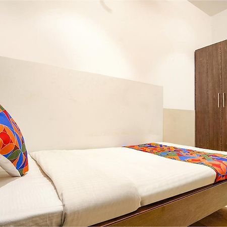 Fabhotel Karpagam - 900M From Nehru Stadium Коимбатур Экстерьер фото
